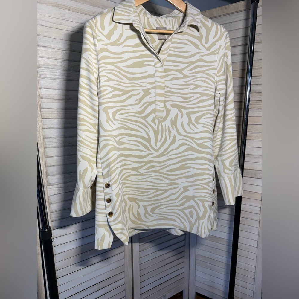 Chico's Zebra Print Jacquard Side-Button Tunic - Tan/Cream - Size 1